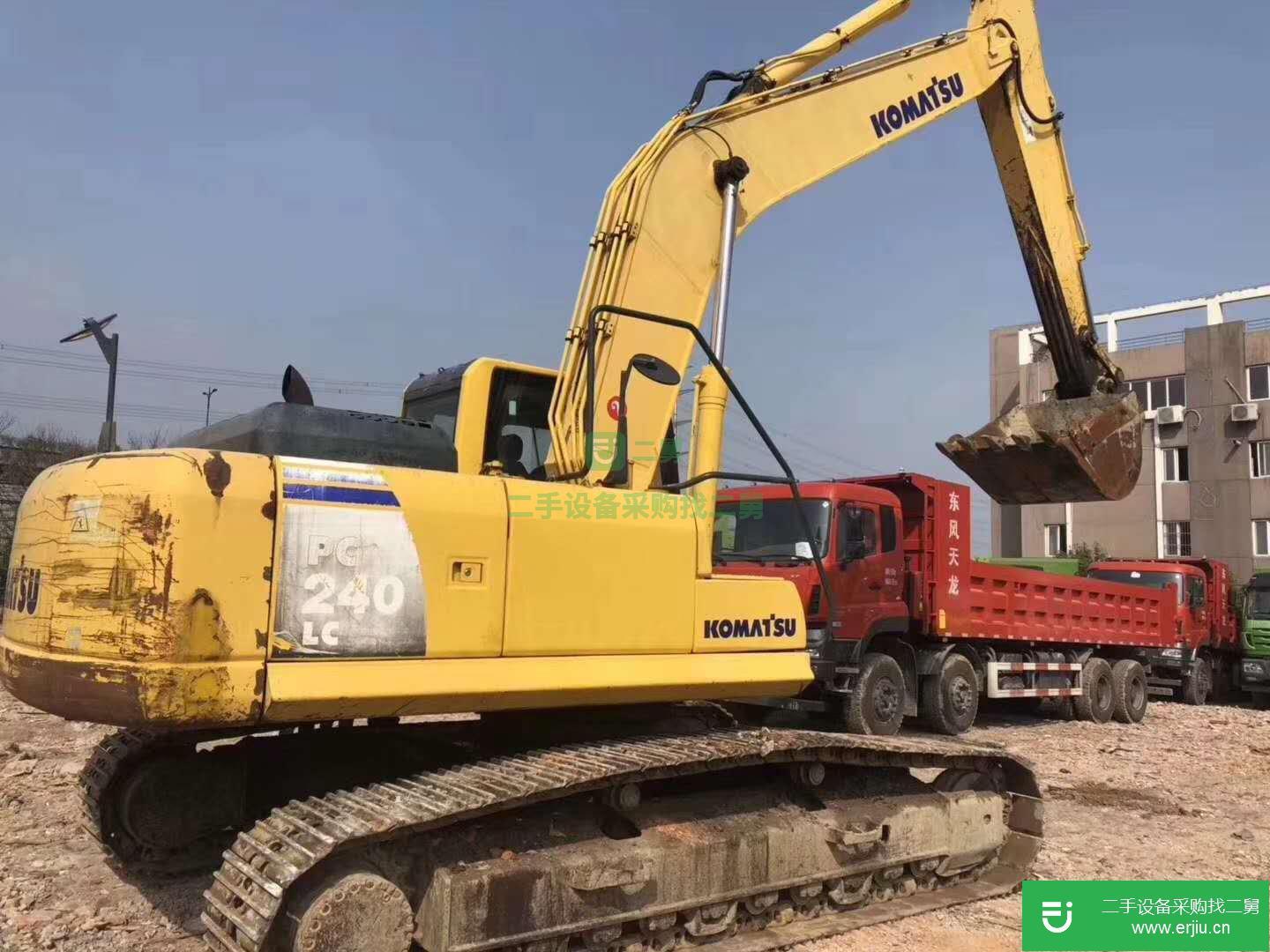 小松 PC240LC-8 挖掘機 (無任何事故，性能好)