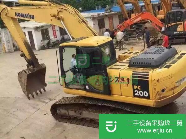 轉讓二手50,60,70,100挖掘機(優惠低價出售二手挖掘機)