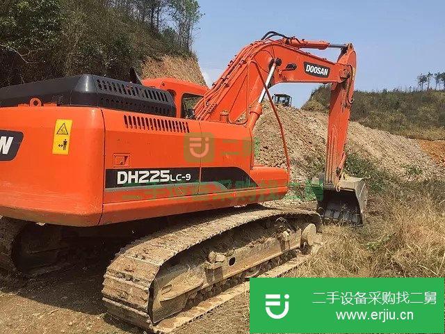 二手挖掘機斗山225-9/225-7/300-7日立出售 (300二手挖掘機包送)