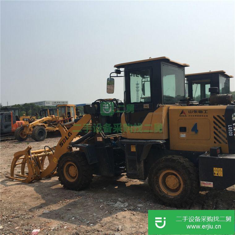轉(zhuǎn)讓:二手夾抱機臨工20小裝載機鏟車