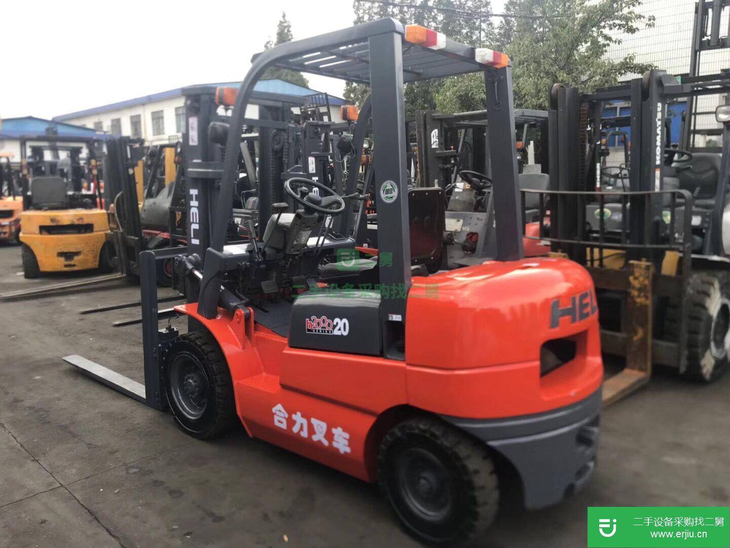 3噸包夾叉車，紙卷夾包二手叉車帶旋轉個人轉讓 (帶旋轉進口夾包叉車)