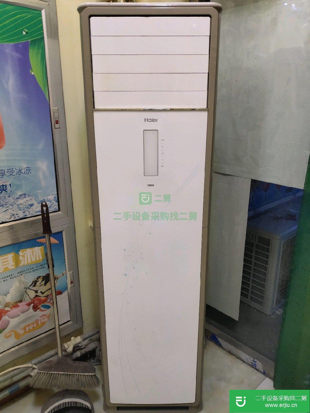 九成新的空調低價轉讓出售