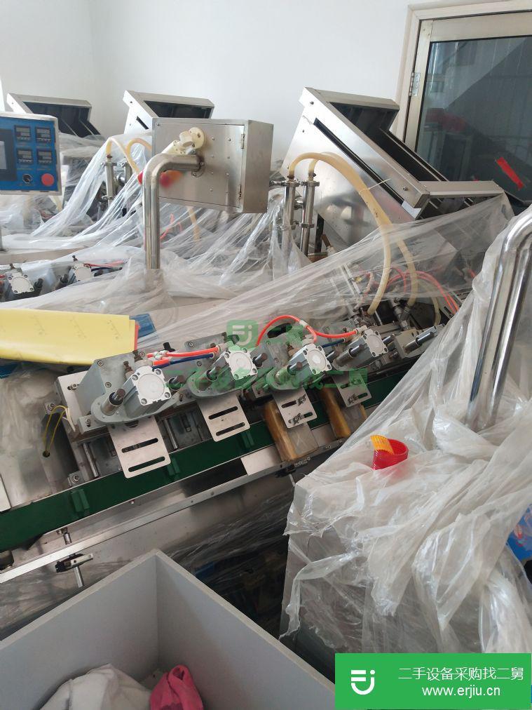 轉讓:處理5臺面膜灌裝機 二手4頭面膜灌裝機 2頭面膜灌裝機 全自動面膜灌裝機