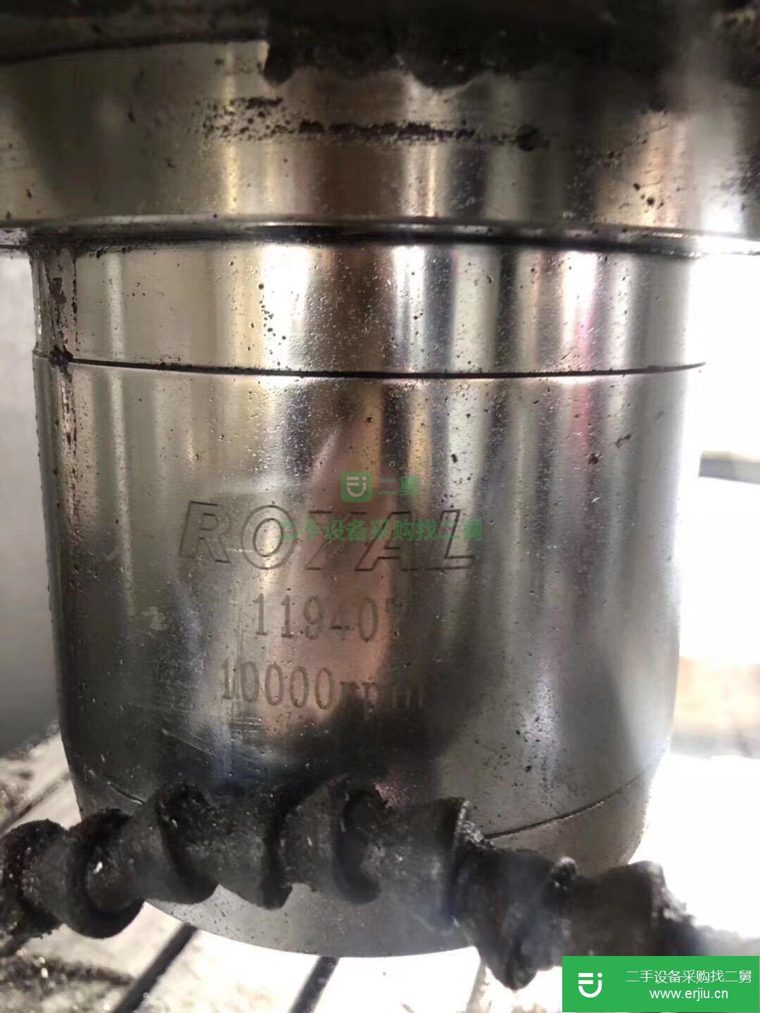 降價(jià)大處理一批龍門加工中心．