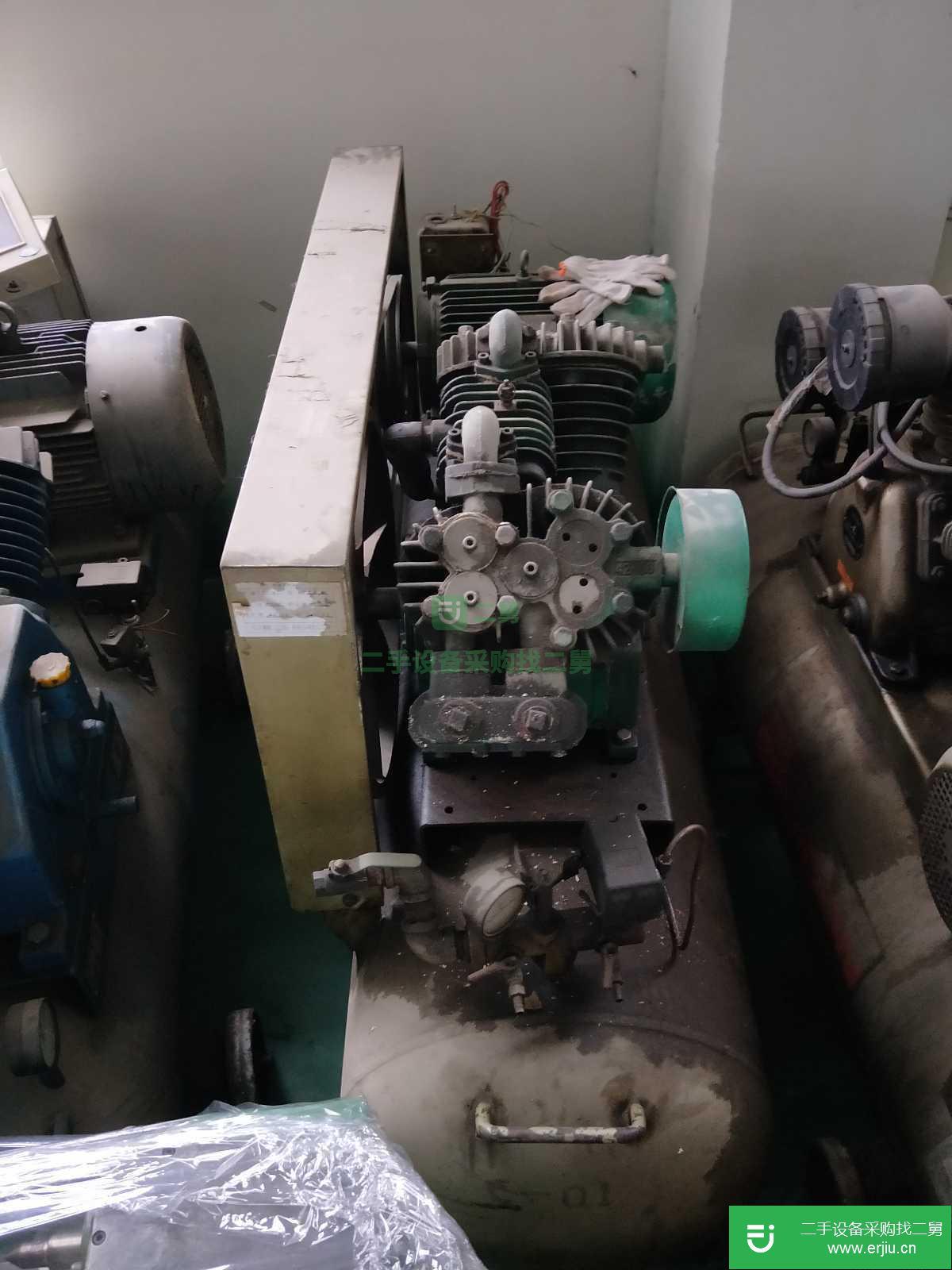 活塞式空氣壓縮機15.5KW和7.5KW