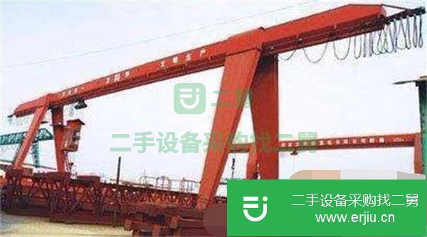 轉(zhuǎn)讓二手9成新十噸門式起重機(jī),跨度20米,外懸6米,腿高9米,大驅(qū)動(dòng)