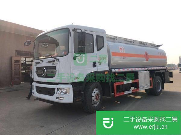 二手的5噸油罐車出售