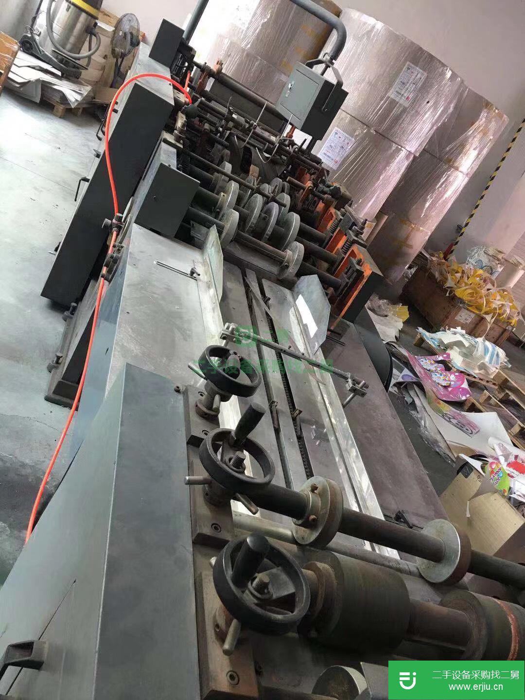 出售2014年的無錫南江卷筒紙全自動紙袋機