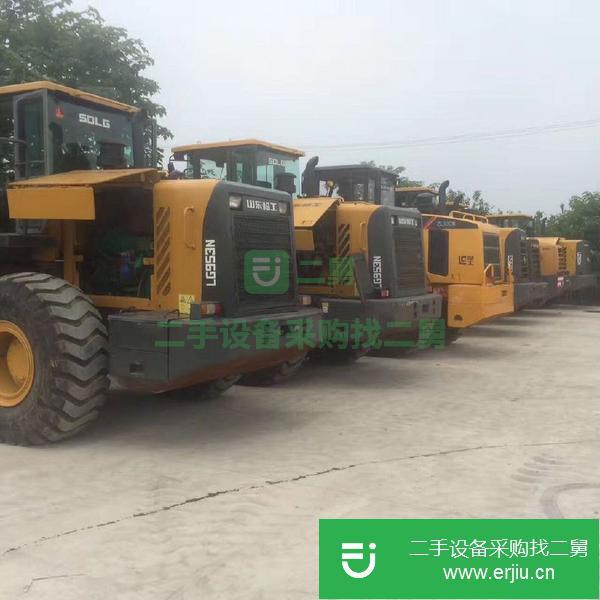 便宜轉(zhuǎn)讓一臺(tái)柳工50裝載機(jī)