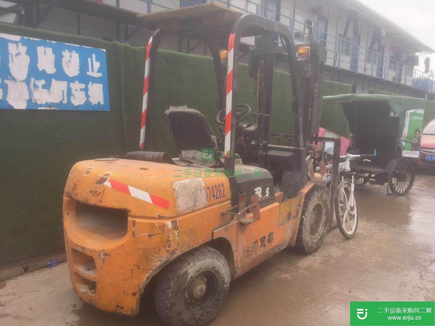 二手叉車低價轉讓出售30和35