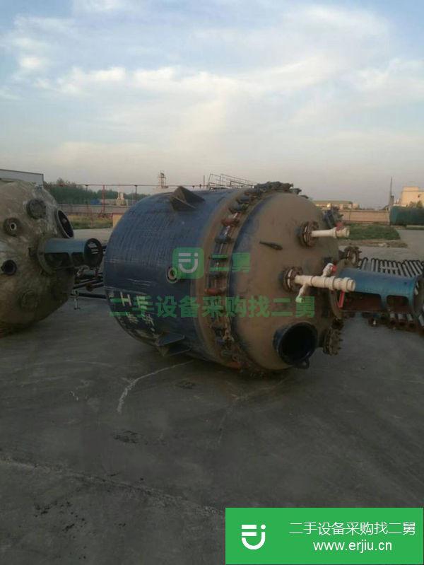 出售二手反應釜,1噸-30噸不銹鋼反應釜,電加熱反應釜,搪玻璃反應釜出售中