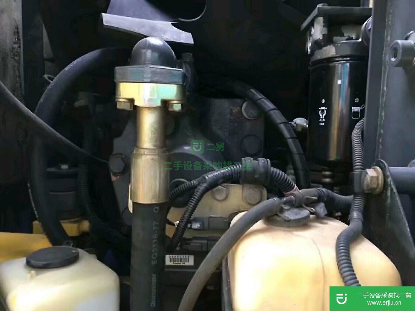 進(jìn)口小松138無(wú)尾型二手挖掘機(jī)出售