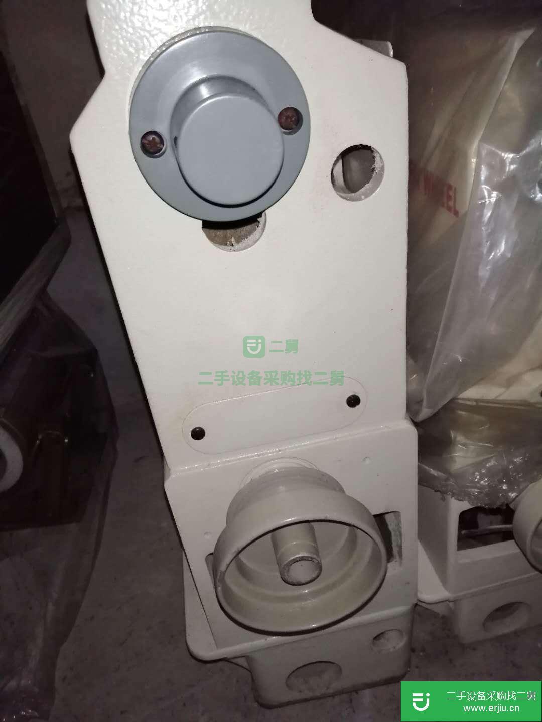 象王單針雙針高柱車羅拉車 柱車羅拉車高頭縫紉機二手