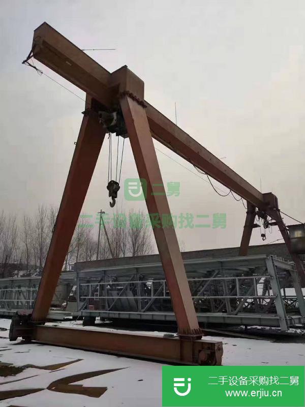 低價(jià)出售龍門吊20噸跨度30+7+7高度12米需要