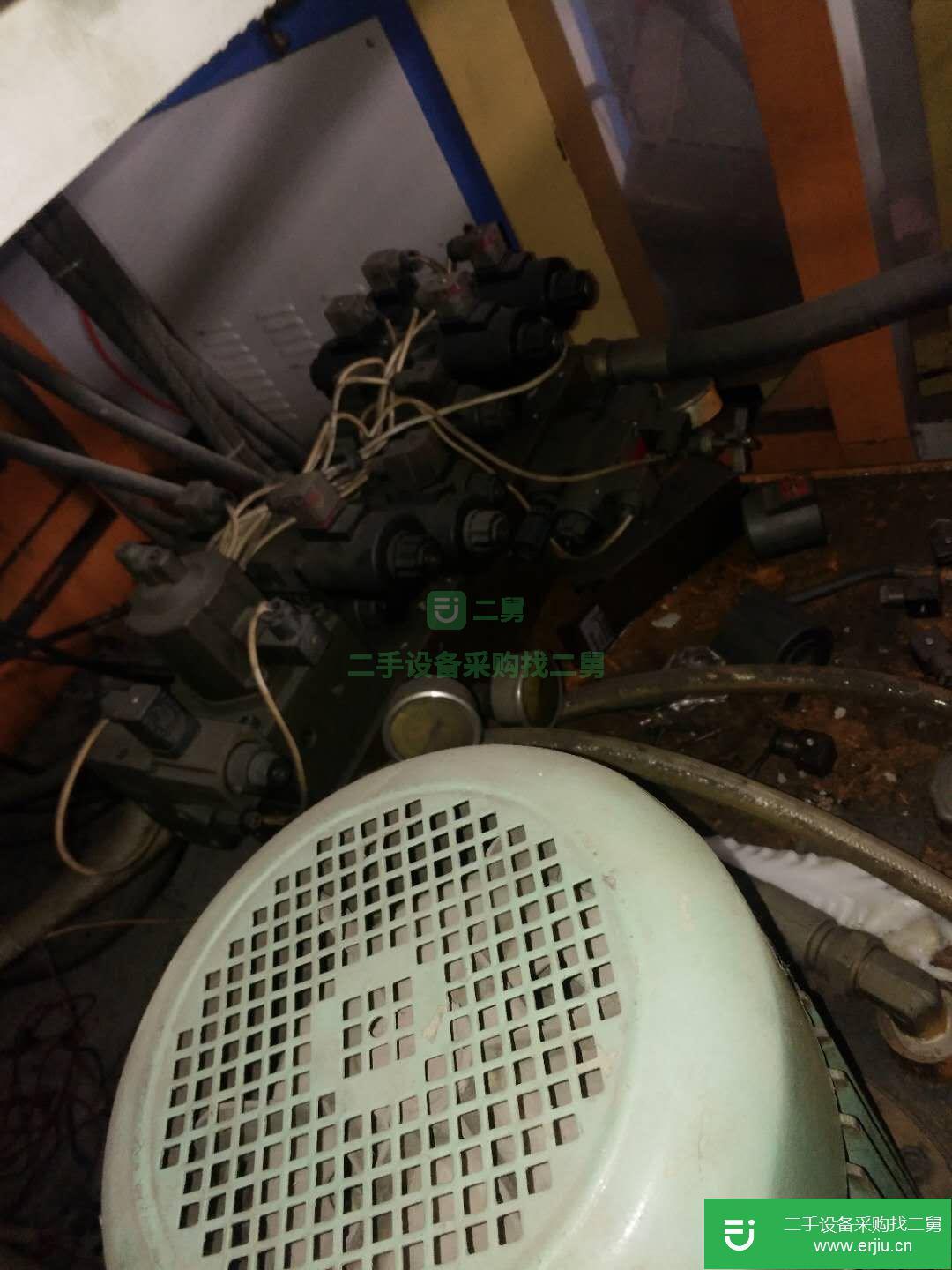 二手65吹瓶機出售