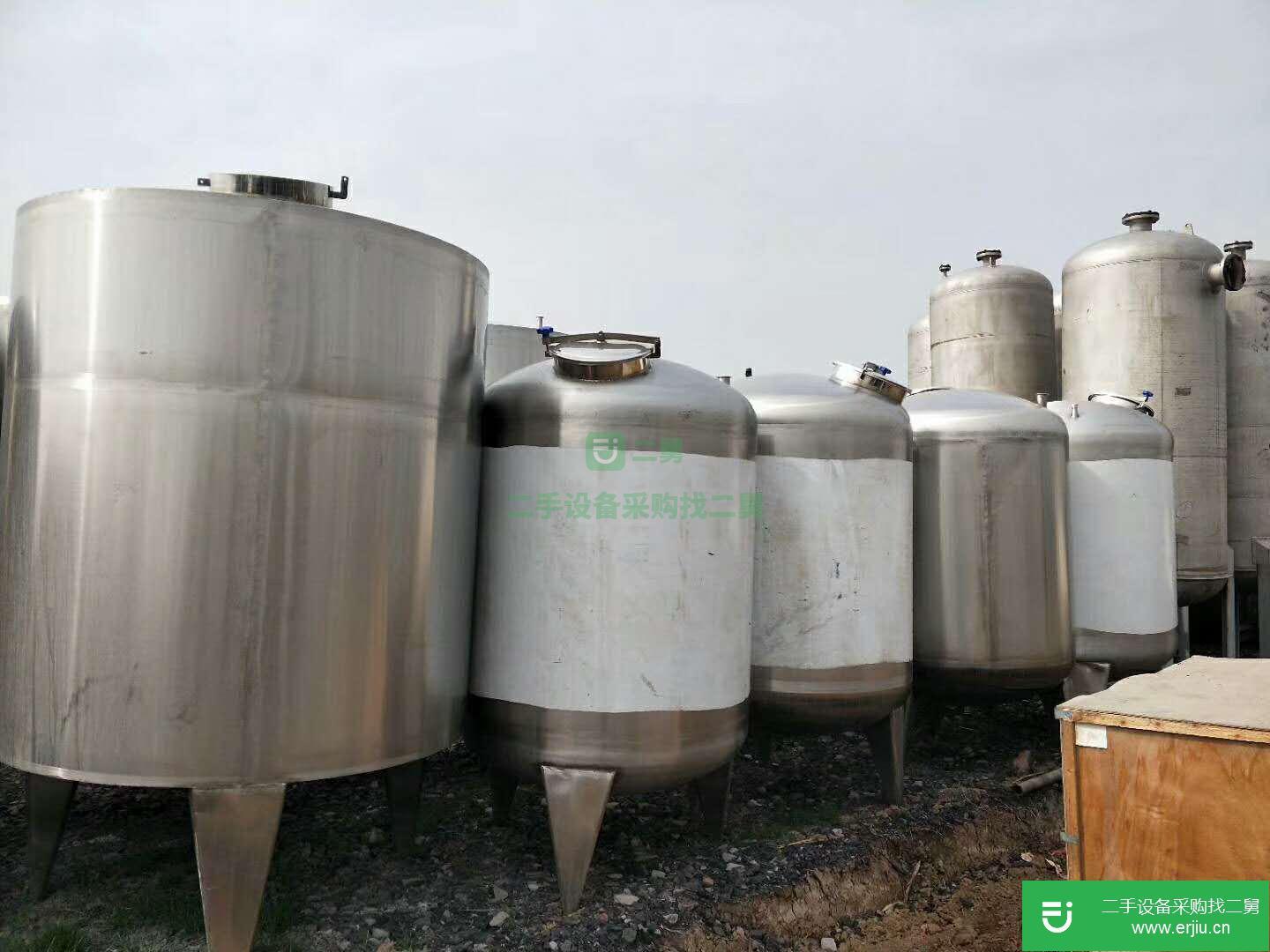 出售二手不銹鋼儲存罐