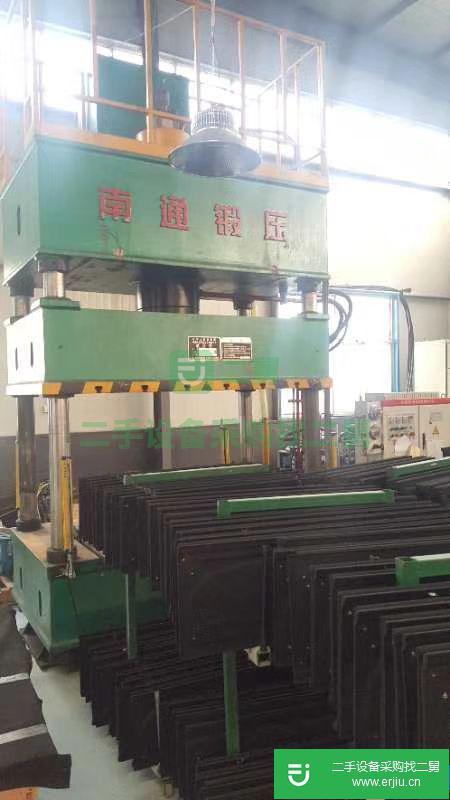轉讓:南通產大臺面200噸油壓機出售