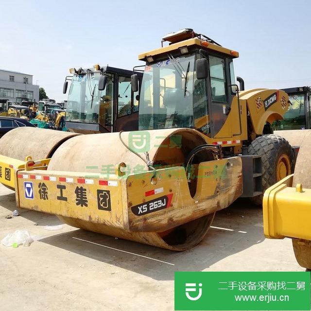 白山賣二手26噸壓路機(jī)