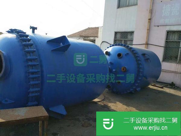 出售二手反應釜,1噸-30噸不銹鋼反應釜,電加熱反應釜,搪玻璃反應釜出售中