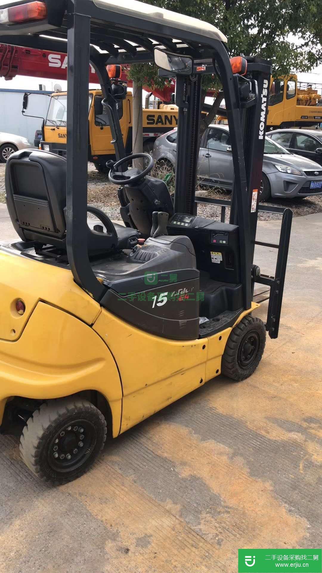 低價轉讓二手小松1.5噸電動叉車，九成新二手電動叉車包郵