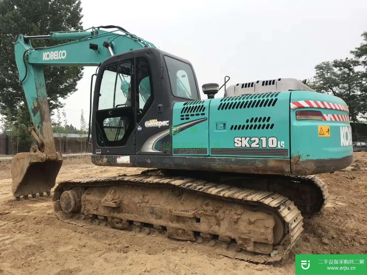 神鋼 SK210LC-8-domestic 挖掘機 (神鋼210超8)