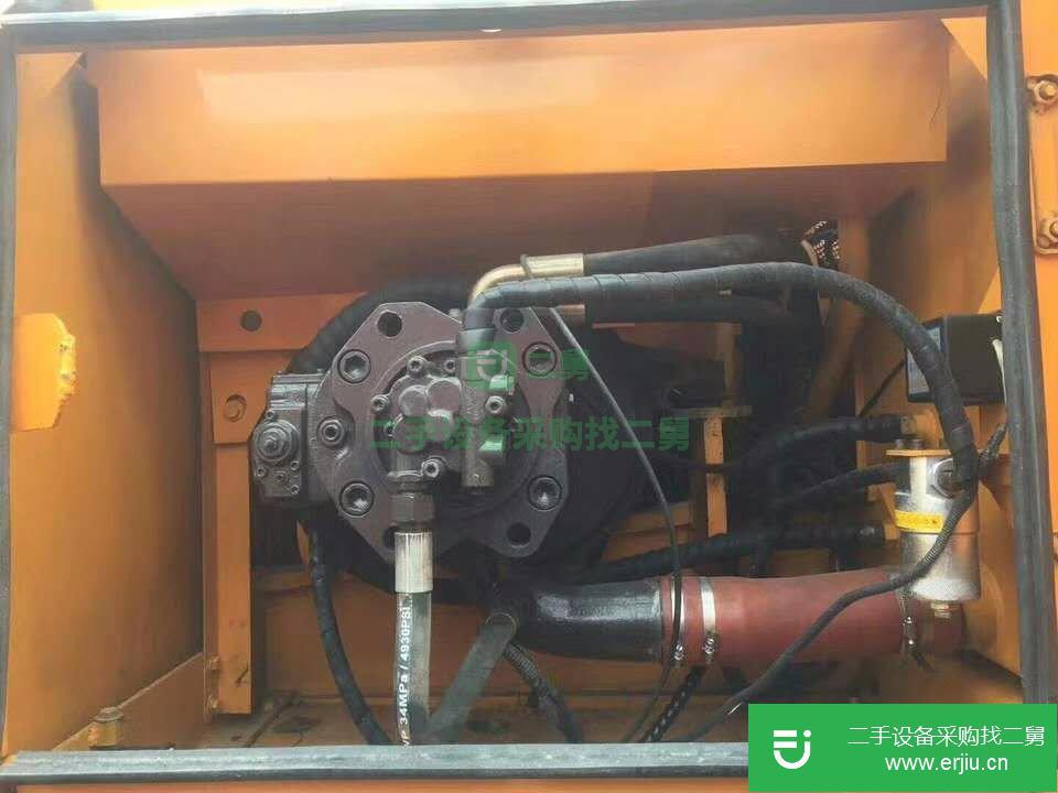 三一 SY235C9 挖掘機(jī) (精品三一235)