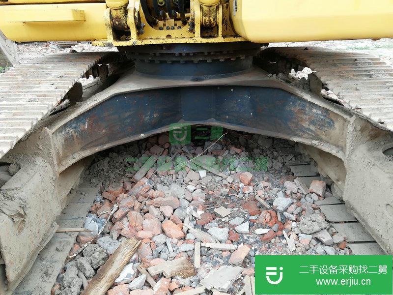 出售二手的小松 PC160-7 挖掘機