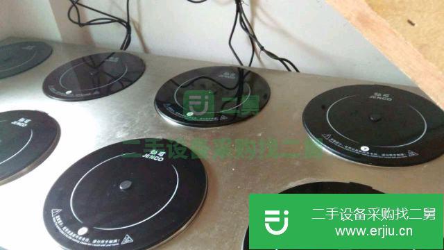 出售二手的9.5成新煲仔機