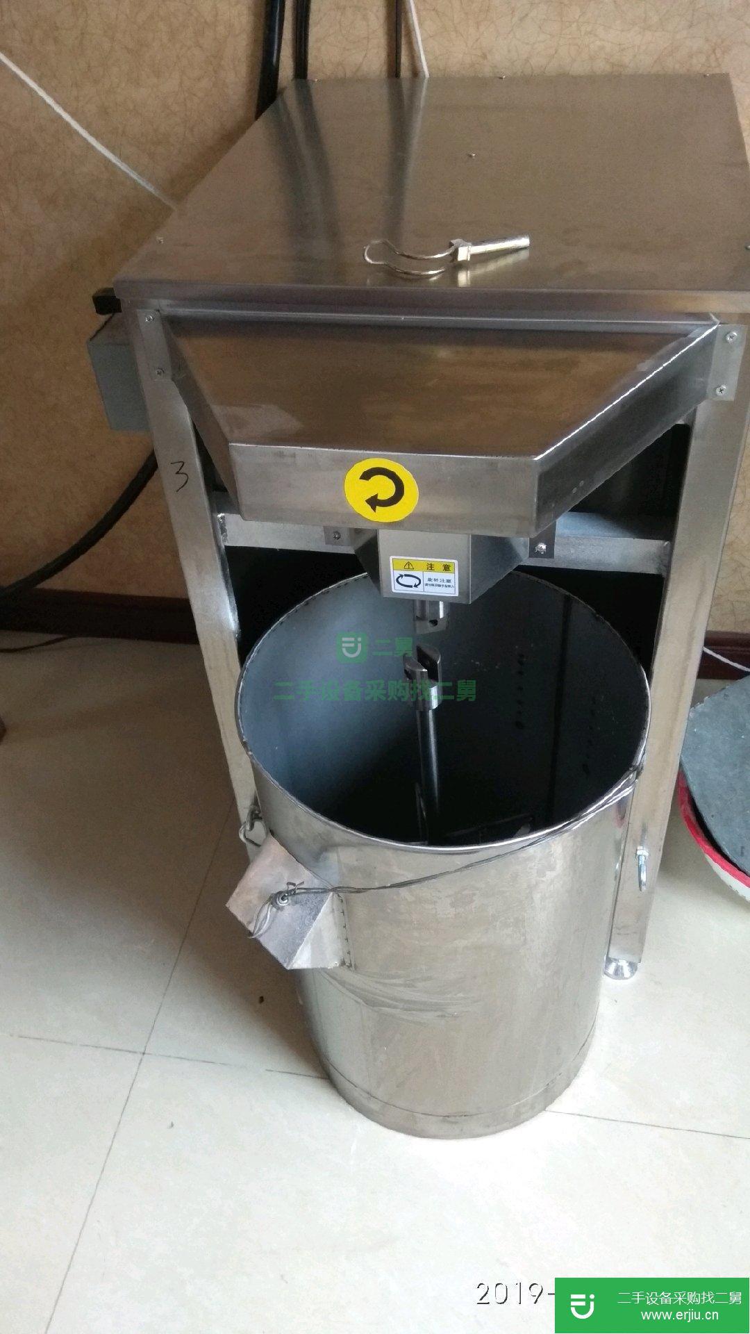 二手的槽子糕烤箱，攪拌機打包轉讓