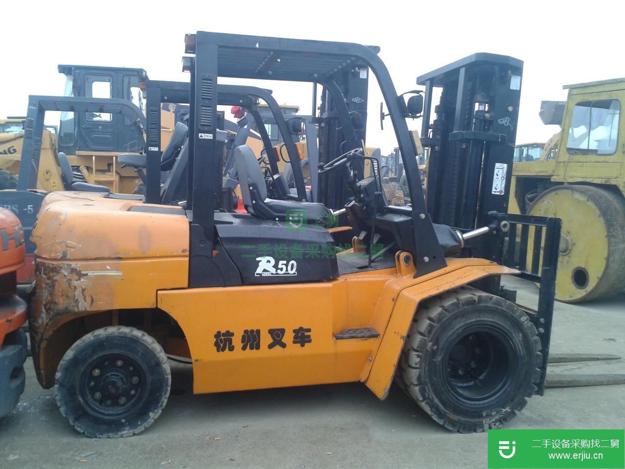 酒泉二手合力叉車(chē),二手合力1噸叉車(chē)