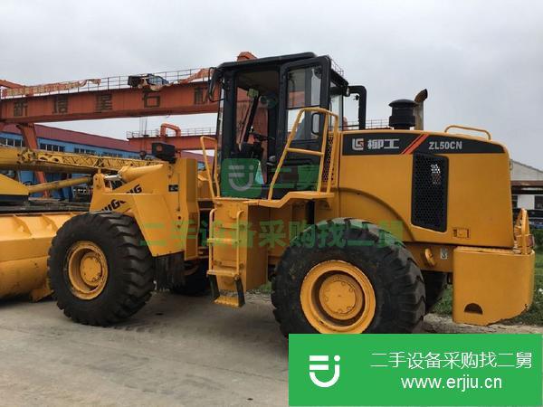 便宜轉(zhuǎn)讓一臺(tái)柳工50裝載機(jī)