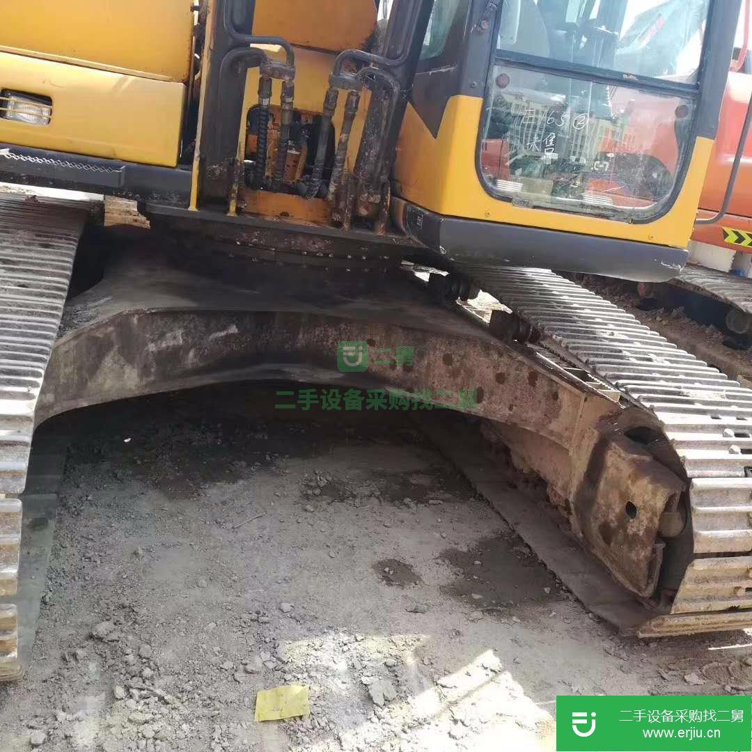 三一 其它三一型號 挖掘機 (精品車況三一215)