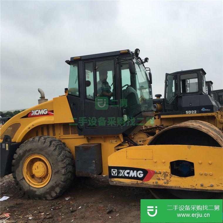 轉(zhuǎn)讓:原裝標配二手徐工22噸壓路機