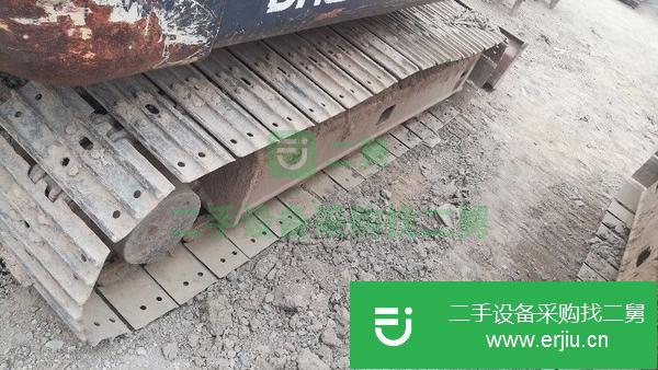 轉讓誠心賣車況很好的斗山80二手挖掘機