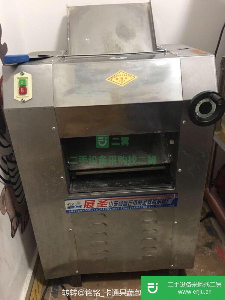 壓面機，電量380V，九成新