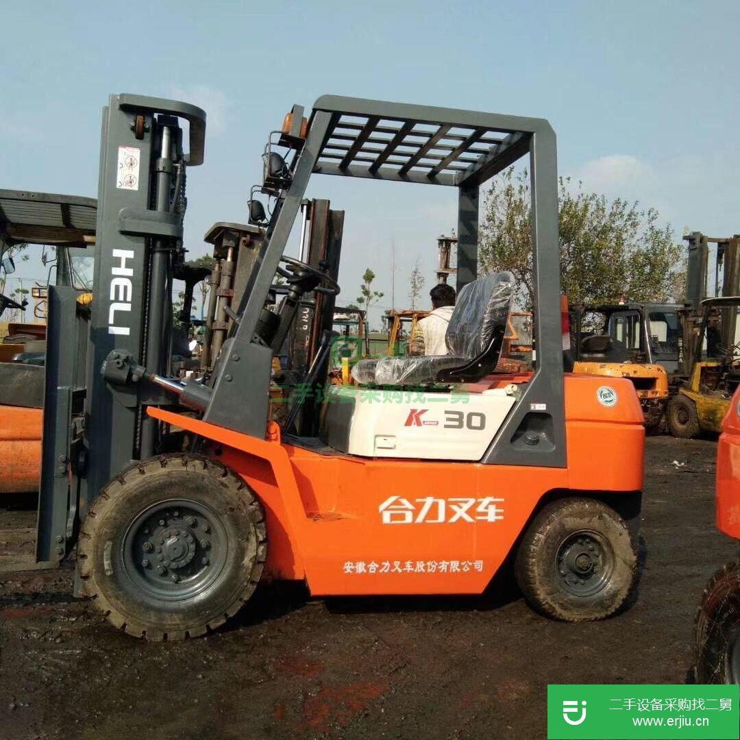 低價轉(zhuǎn)讓一臺合力3噸柴油二手叉車