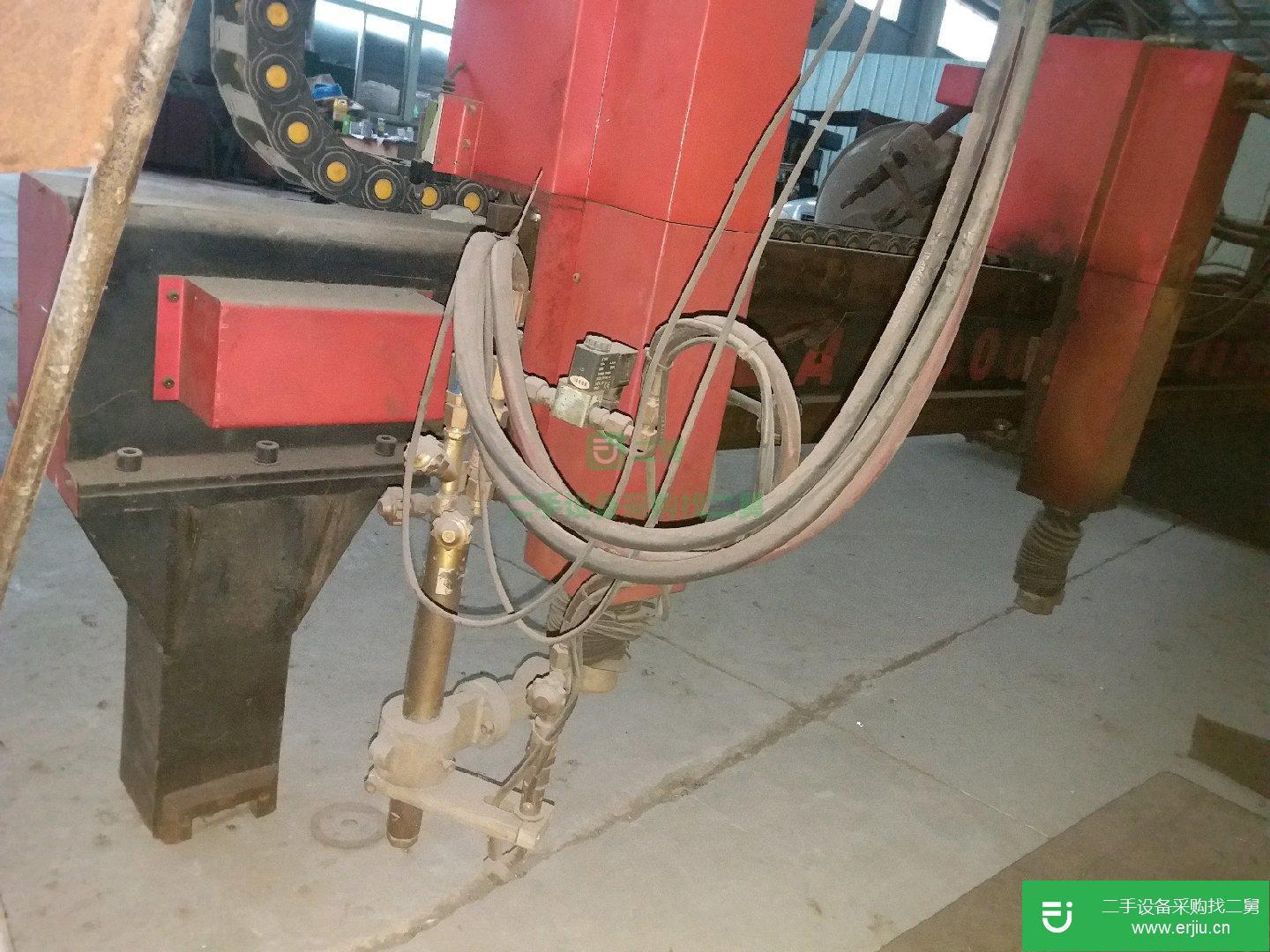 數(shù)控雙槍頭火焰切割機(jī)