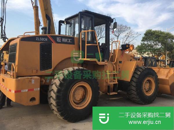 便宜轉(zhuǎn)讓一臺(tái)柳工50裝載機(jī)