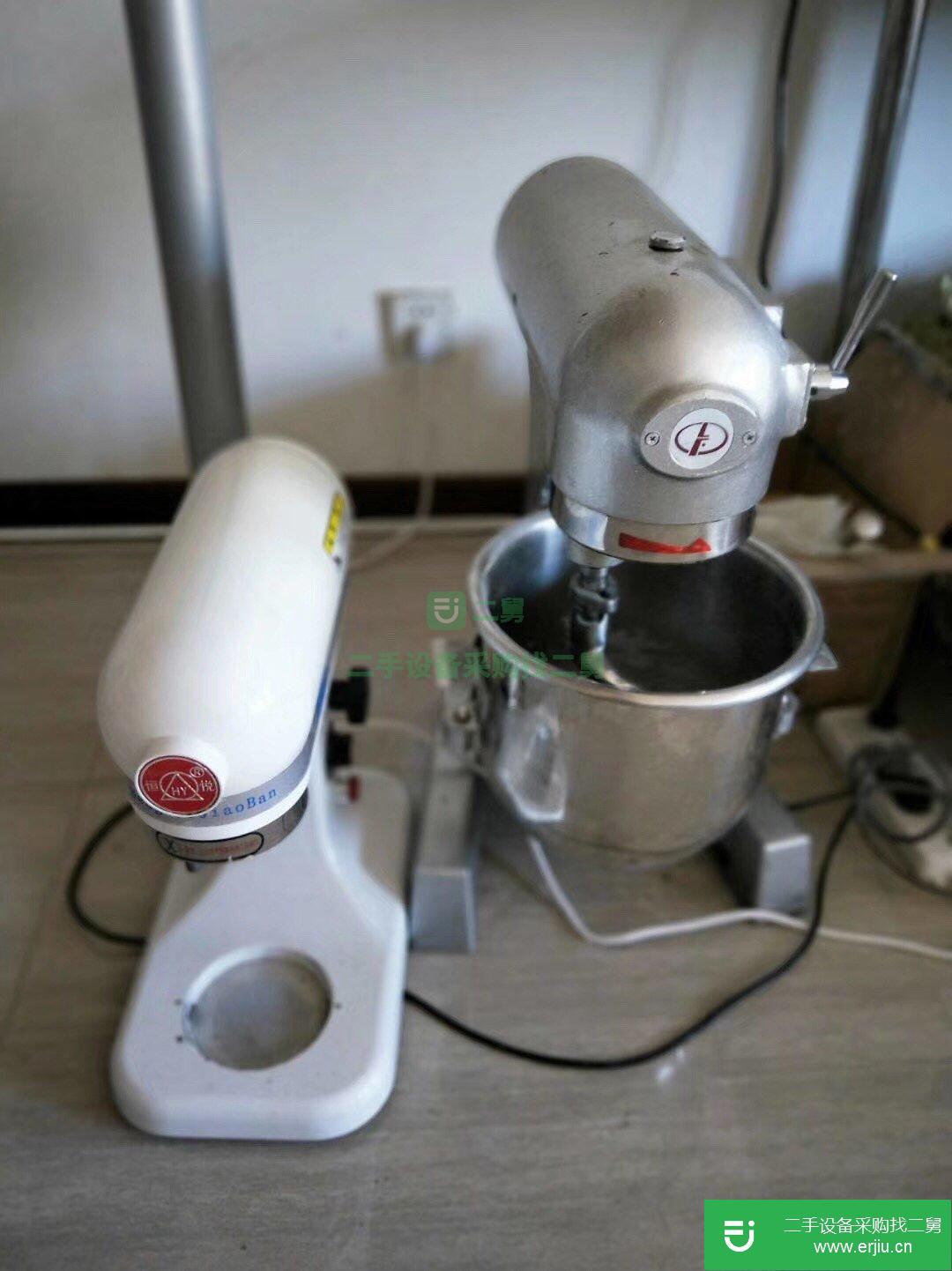 二手的九成新的蛋糕烘焙設備出售