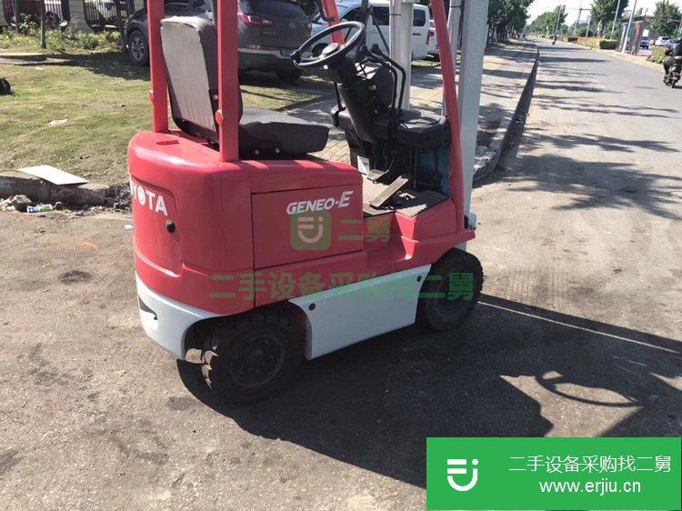 豐田1噸小體積電動(dòng)叉車，電梯樓層倉庫專用二手叉車