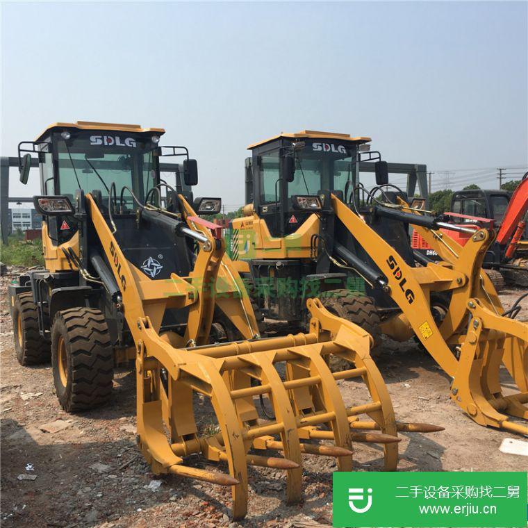 轉(zhuǎn)讓:二手夾抱機臨工20小裝載機鏟車