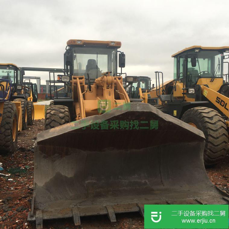 轉(zhuǎn)讓:龍工高卸王二手50裝載機(jī)鏟車(chē)
