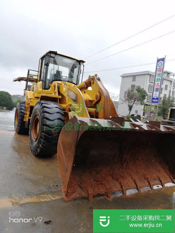 轉讓雷沃956裝載機一臺，車況好