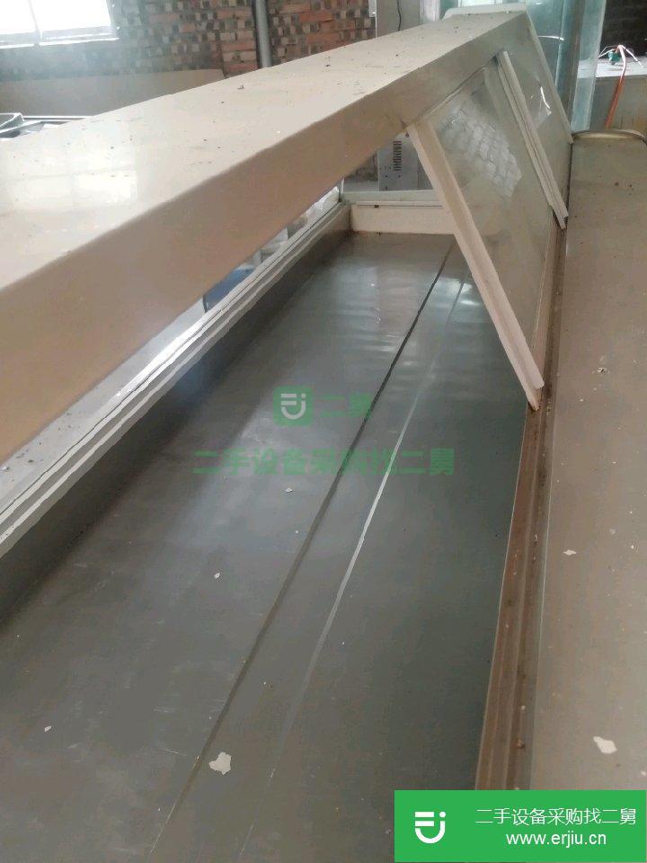 出手食品保鮮展示柜一臺(tái)