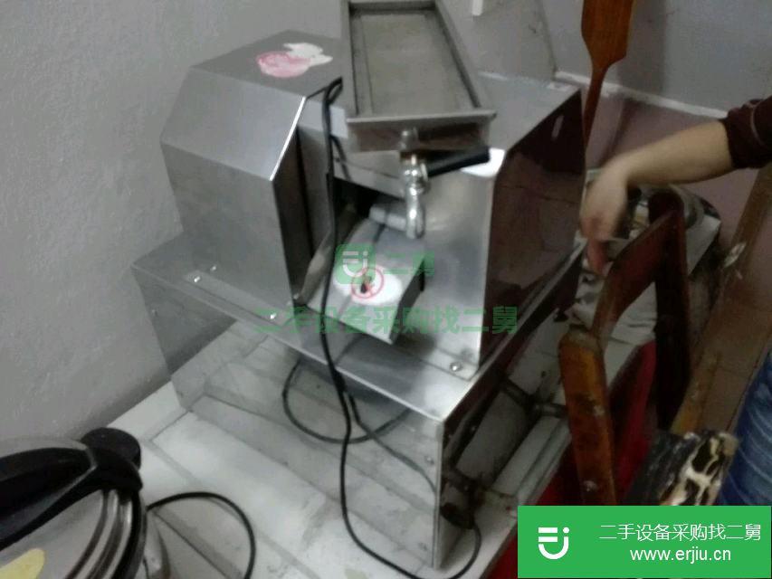 出售二手的九成新蔗汁機