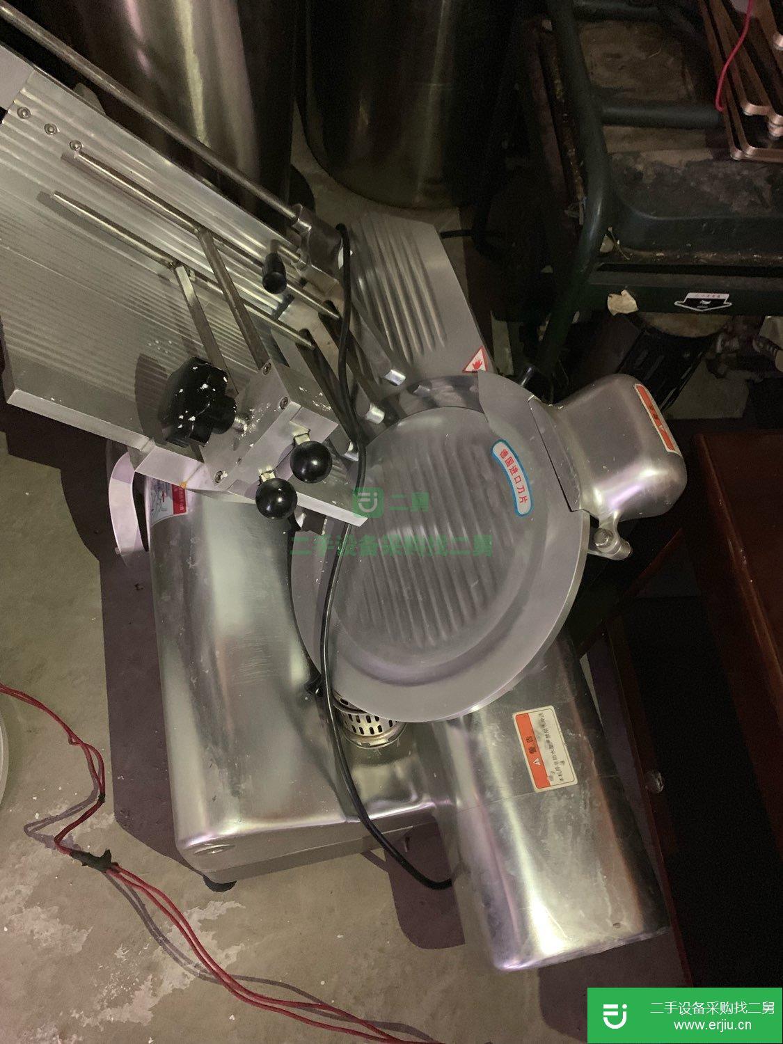 出售二手的基本全新刨肉機