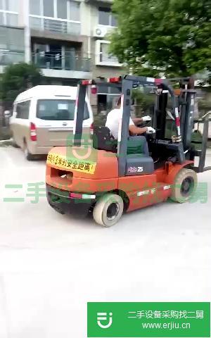 個人出售二手電瓶叉車二手合力叉車二手叉車各一臺