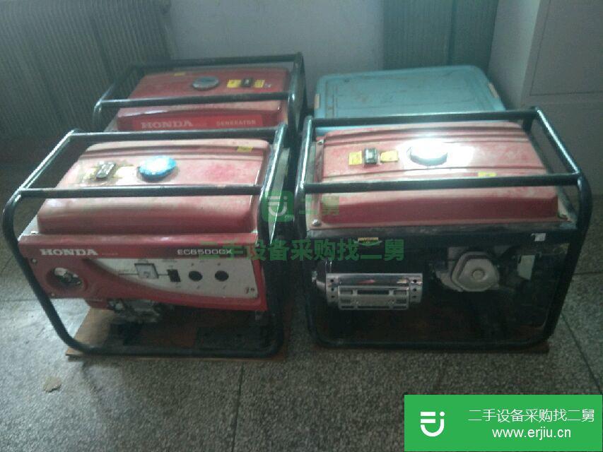 2臺二手的本田發電機出售