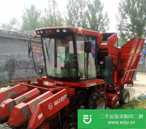 出售三行春雨玉米收割機