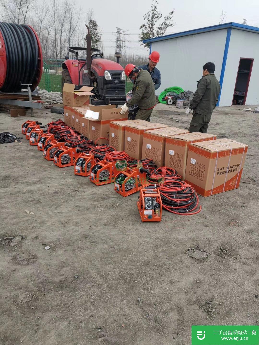 出售二保焊機，電焊機，等離子切割機